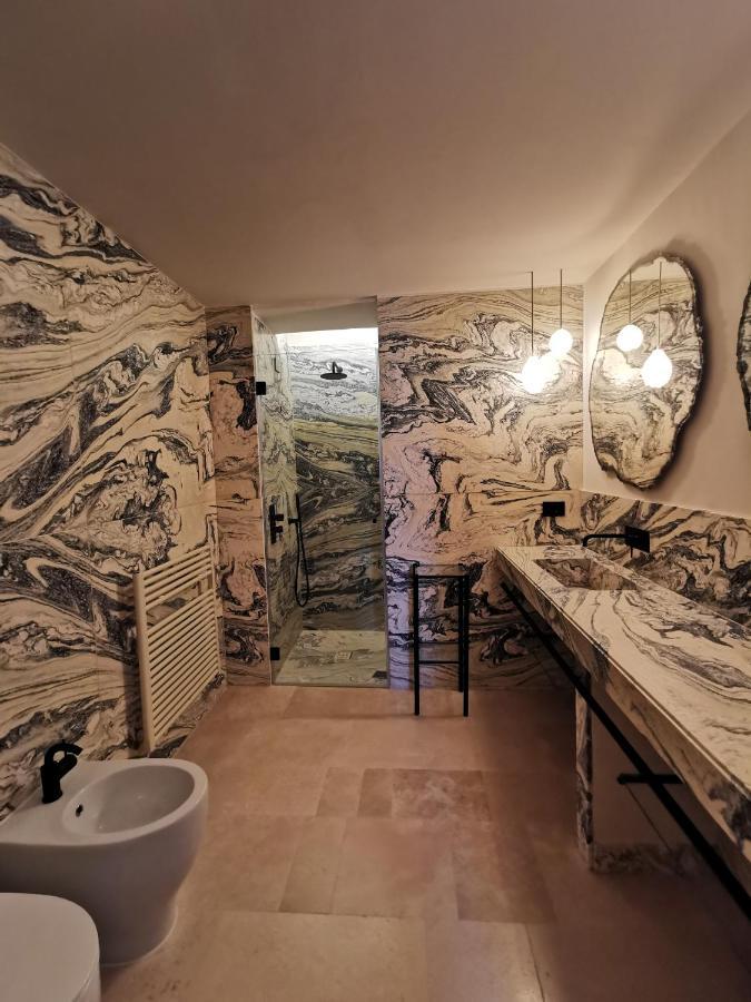 Palazzo Maresgallo Suites & Spa เลชเช ภายนอก รูปภาพ