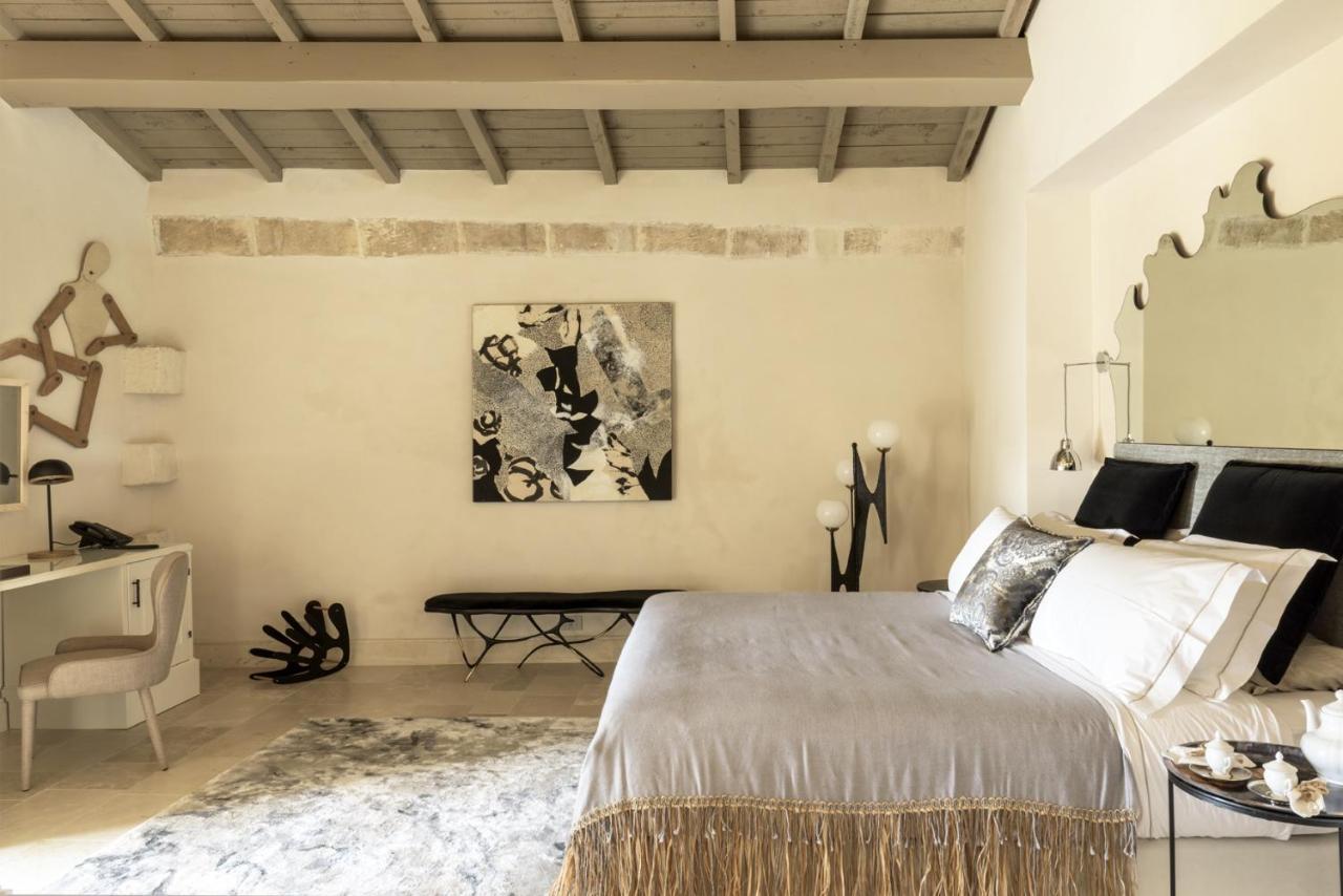 Palazzo Maresgallo Suites & Spa เลชเช ภายนอก รูปภาพ