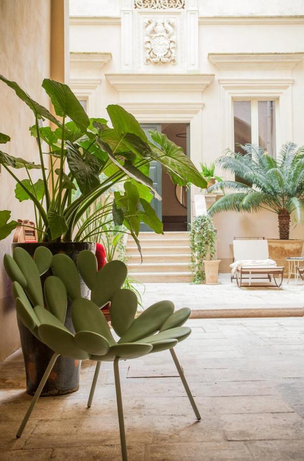 Palazzo Maresgallo Suites & Spa เลชเช ภายนอก รูปภาพ
