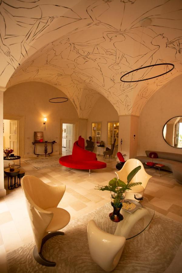 Palazzo Maresgallo Suites & Spa เลชเช ภายนอก รูปภาพ