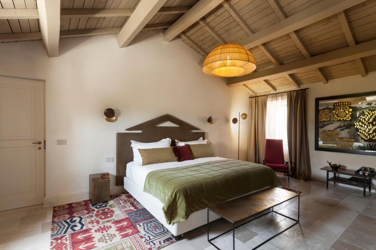Palazzo Maresgallo Suites & Spa เลชเช ภายนอก รูปภาพ