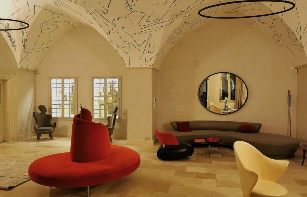 Palazzo Maresgallo Suites & Spa เลชเช ภายนอก รูปภาพ